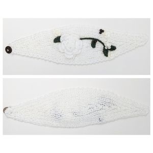 NWOT Knit Flower Winter Headband